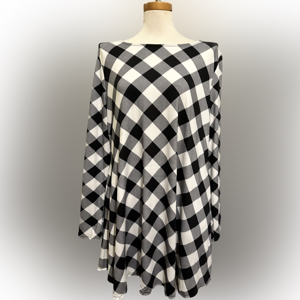 42 Pops Black and White Tunic Dress XL